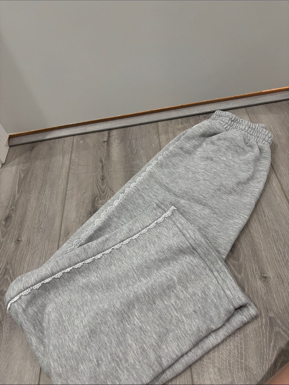 Women's Gray Lace-Trim Sweatpants